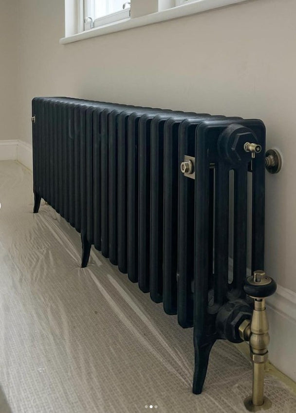 4 Column Cast Iron Radiator 460mm x 1110mm - Painted Black image 2