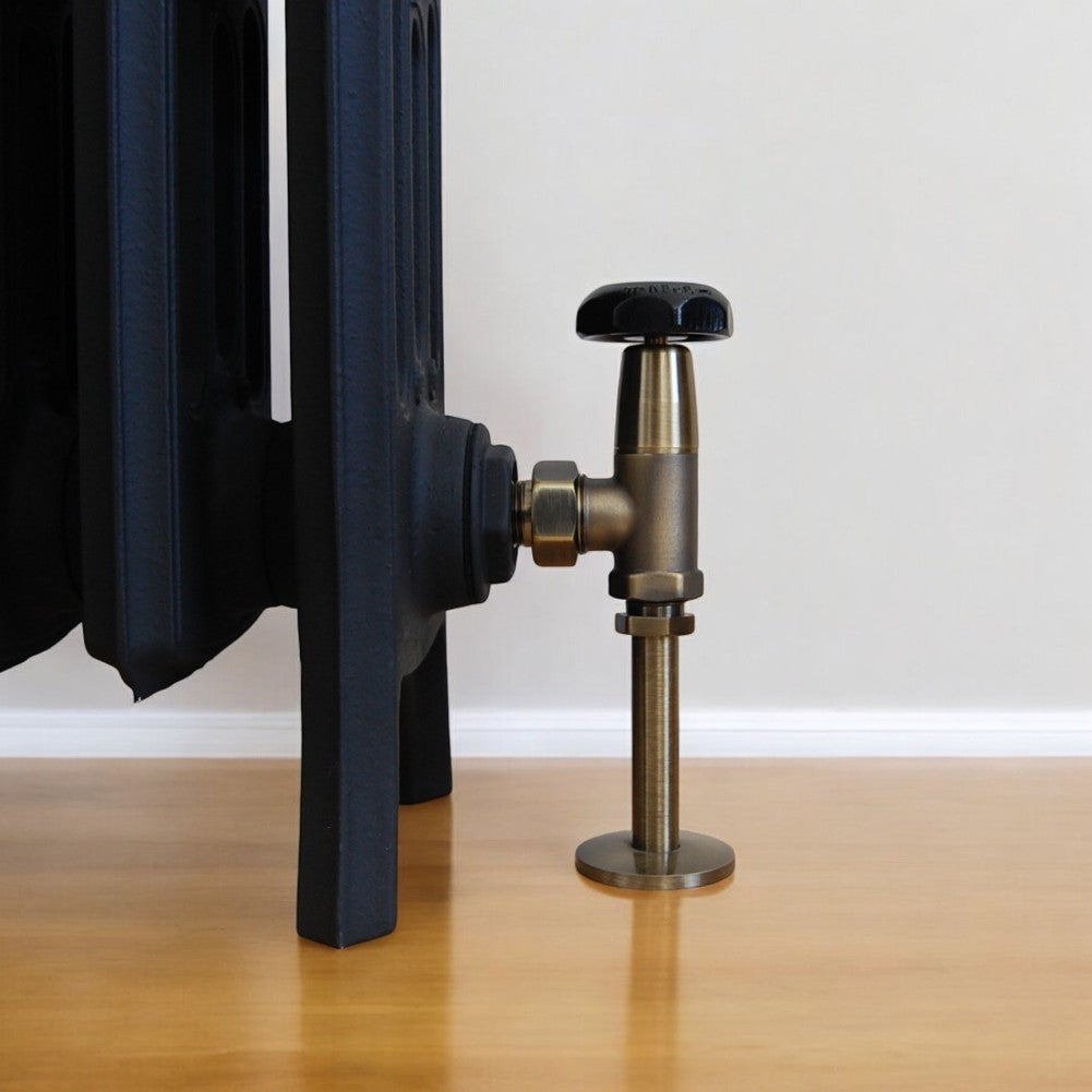 Traditional Manual Radiator Valves - Antique Brass image 0